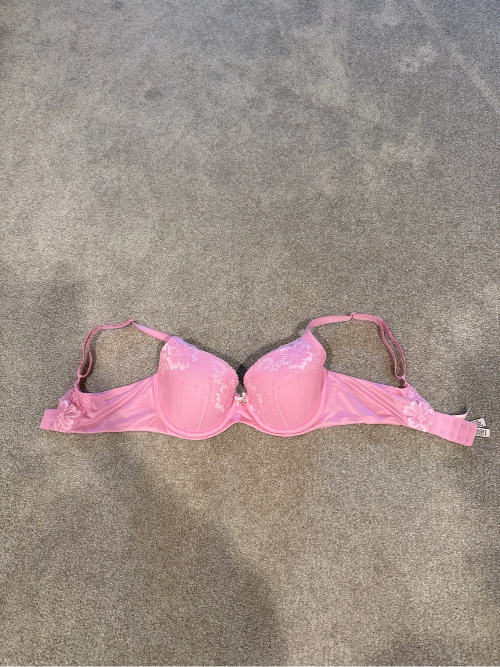 Victoria's Secret Pink Lace Underwire Bra